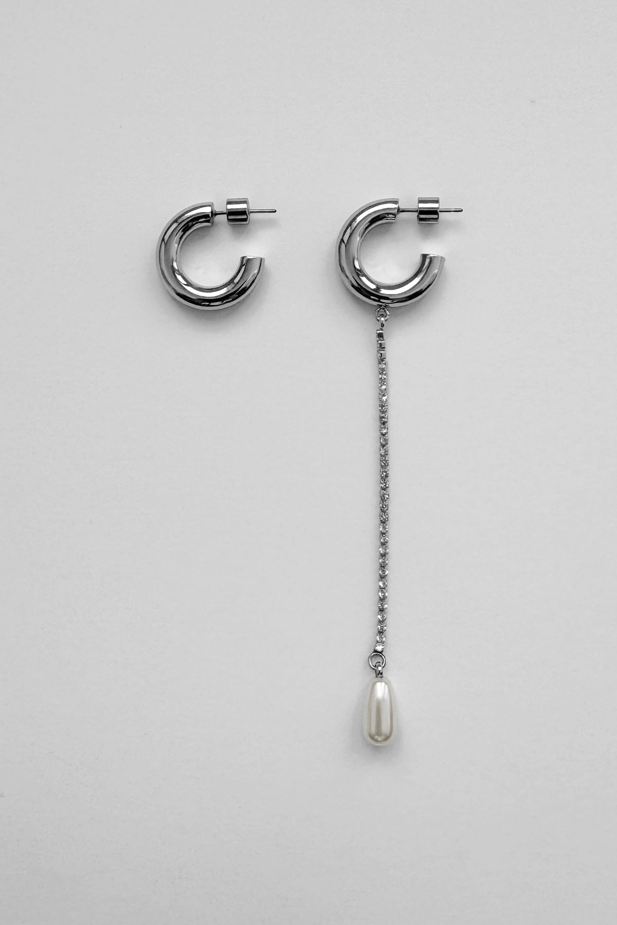 Teardrop Pearl Unbalanced Earrings【MWER240603】